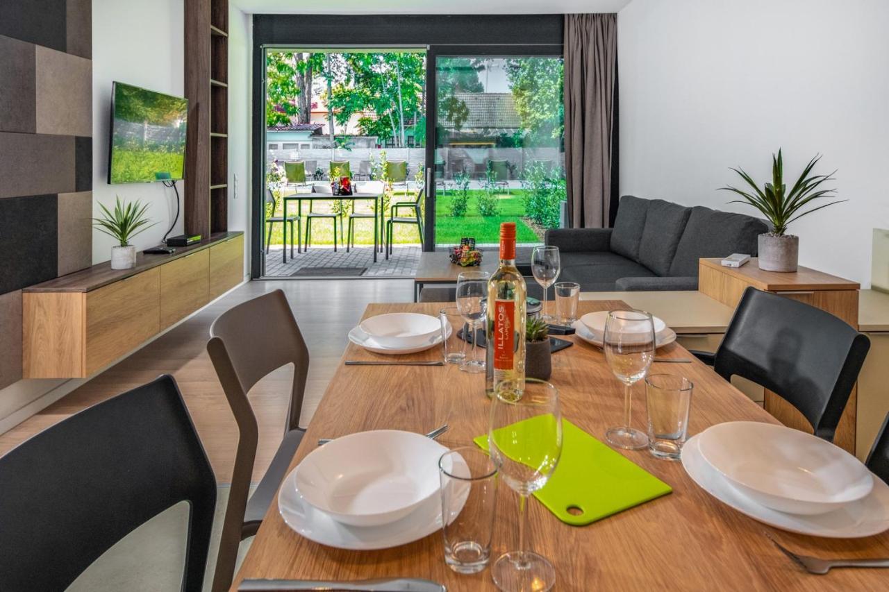 H55 Aparthotel Balatonlelle Exterior photo